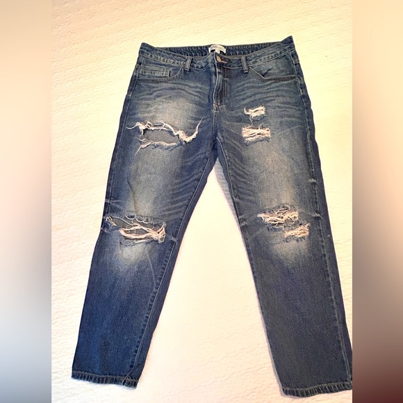 Cello Boyfriend Distressed Jeans - Picture 1 of 3